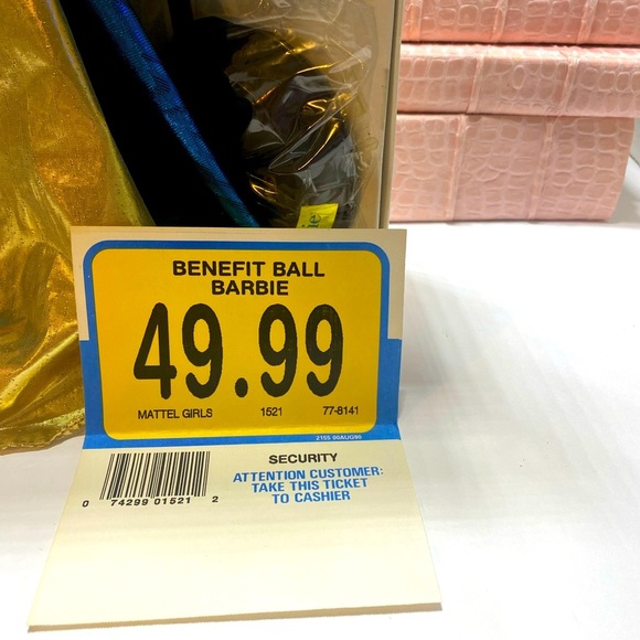 Benefit Ball Barbie collectable new never opened or out of box. - Picture 11 of 11